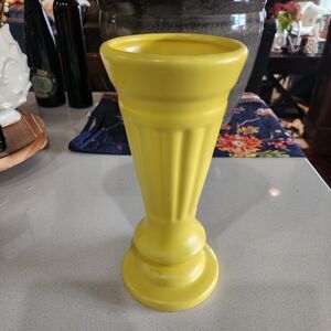 Vintage Canary Yellow Haeger Vase # 3967